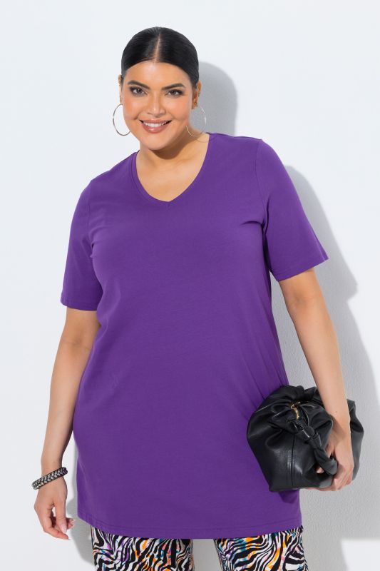 Short Sleeve V-Neck Knit Tunic