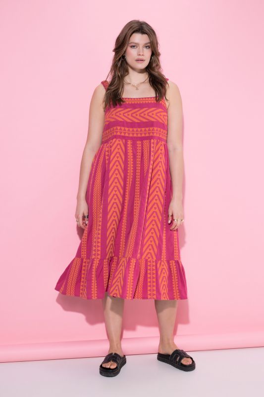 Geometric Print Jacquard A-Line Midi Dress