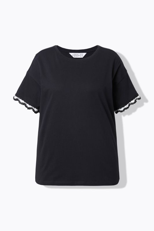 Crochet Trim Tee