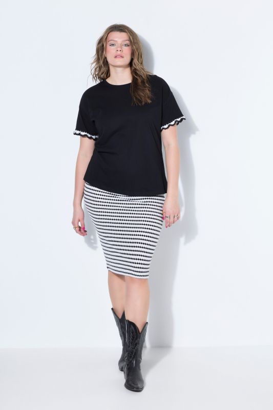 Crochet Trim Tee