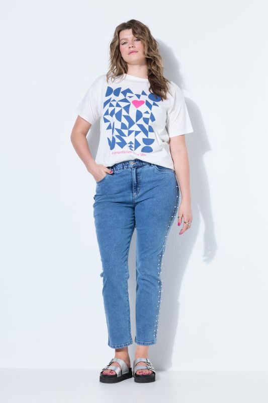 Pearl Studded Stretch Fit Mom Jeans
