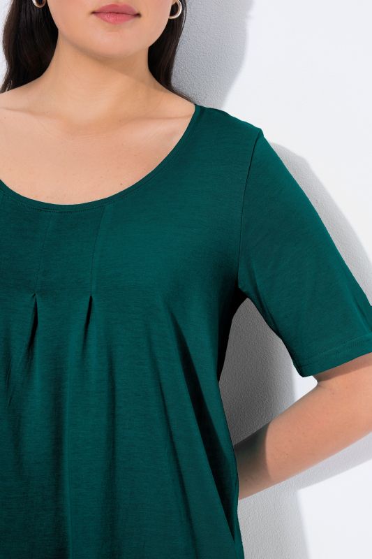 Essential Front Pleat Tee