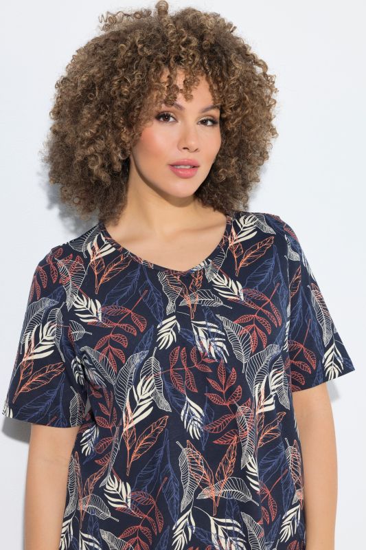 Leaf Print Pleated Short Sleeve Tee