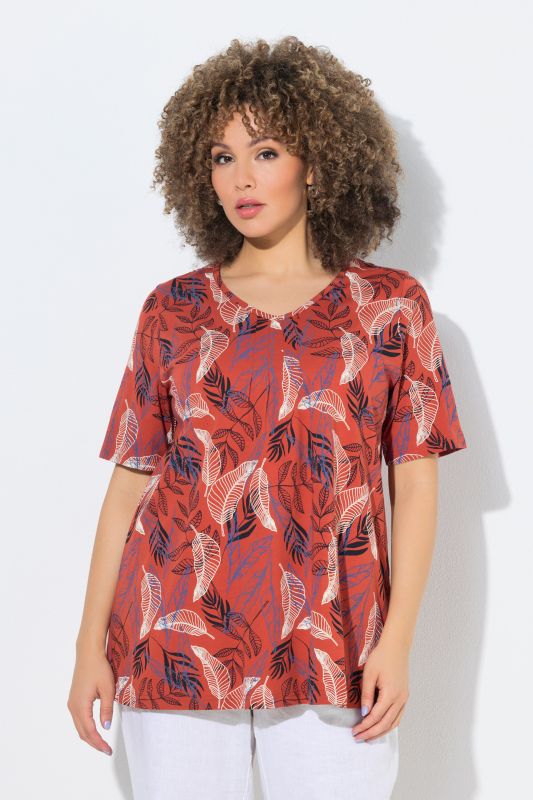 Leaf Print Pleated Short Sleeve Tee