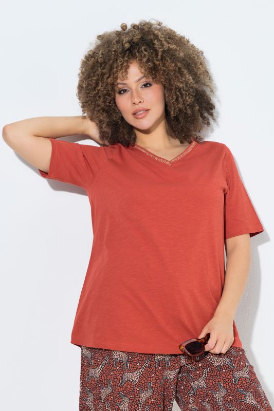Metallic Embroidered Short Sleeve Tee