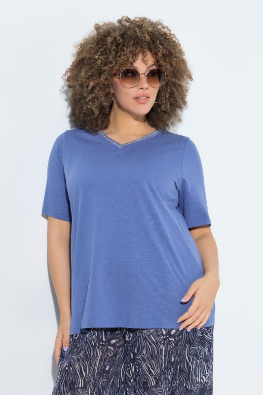 Metallic Embroidered Short Sleeve Tee