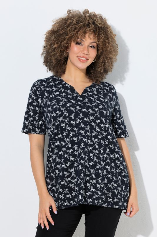 Flowers Script Print Split Neck Tee