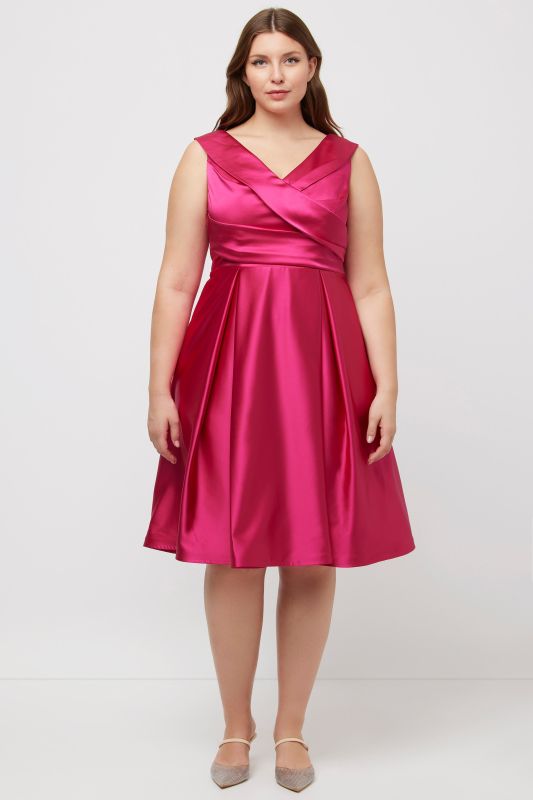 Shimmer Effect Sleeveless Cocktail Dress
