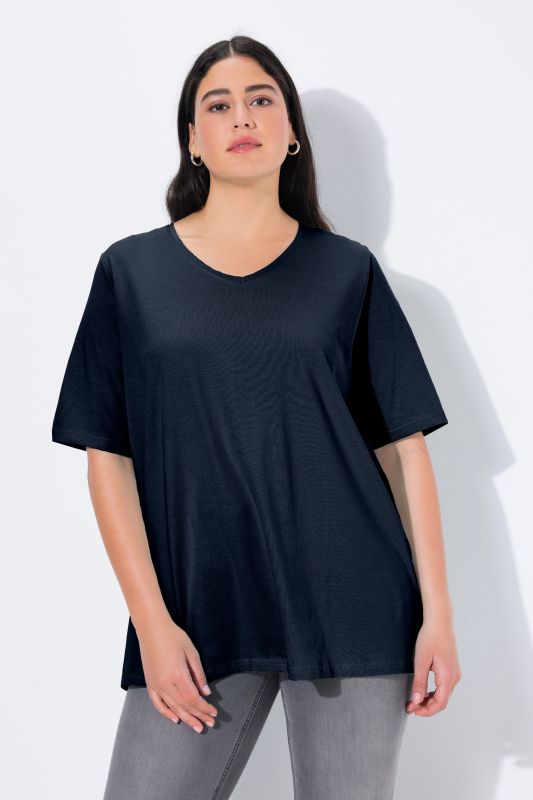 Essential V-Neck Stretch Tee