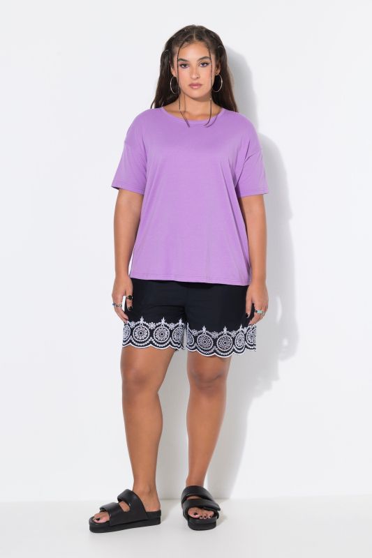 Round Neck Short Sleeve Relaxed Fit Cotton Tee