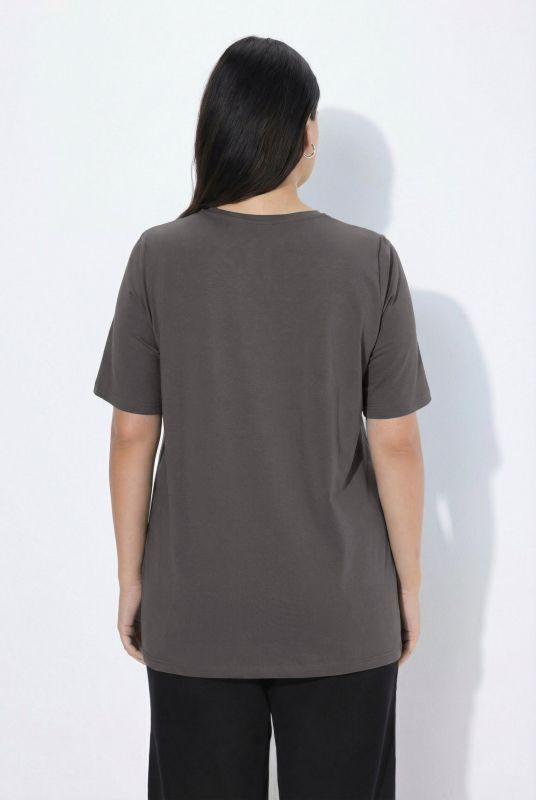 Essential Round Neck Stretch Tee