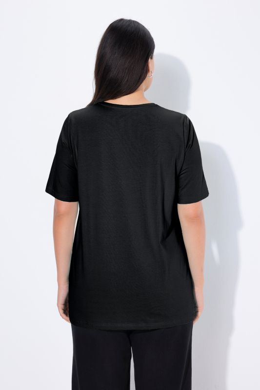 Essential Round Neck Stretch Tee