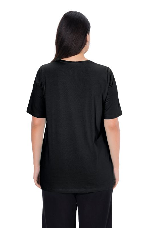 Essential Round Neck Stretch Tee