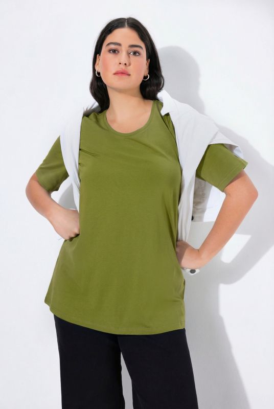 Essential Round Neck Stretch Tee