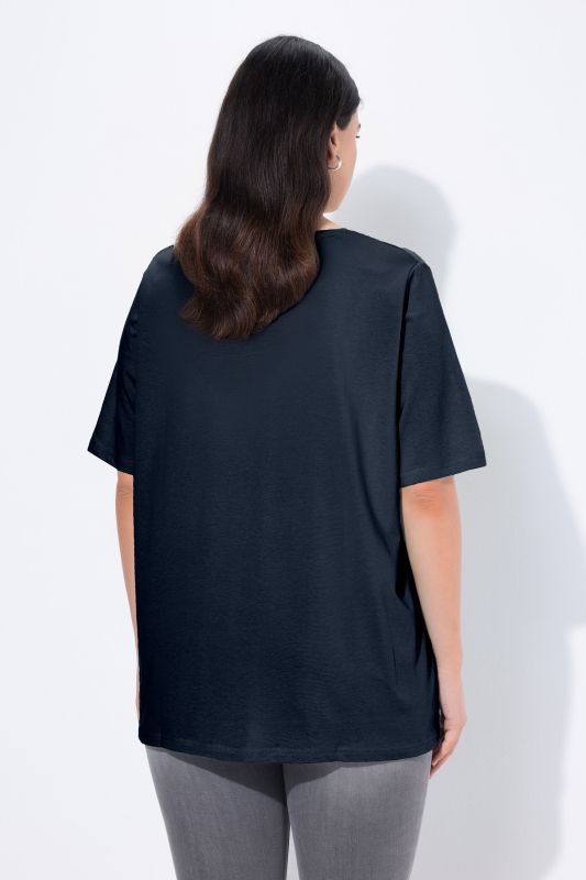 Essential V-Neck Stretch Tee