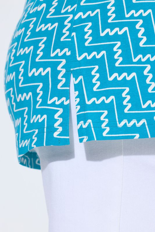 Zigzag Print Short Sleeve V-Neck Tee