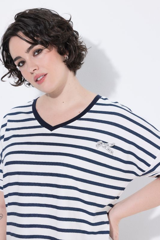 Bow Applique Short Sleeve Striped Tee