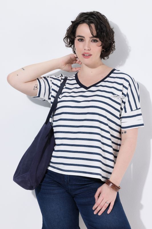 Bow Applique Short Sleeve Striped Tee