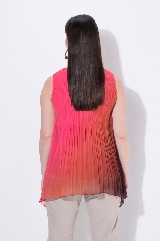 Allover Pleated Sleeveless Gradient Blouse
