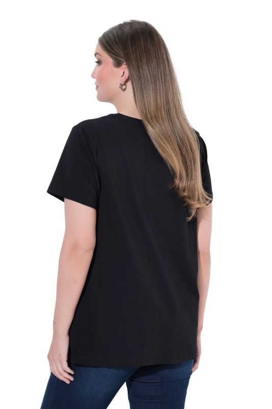 Textured Tonal Heart Motif Short Sleeve Tee