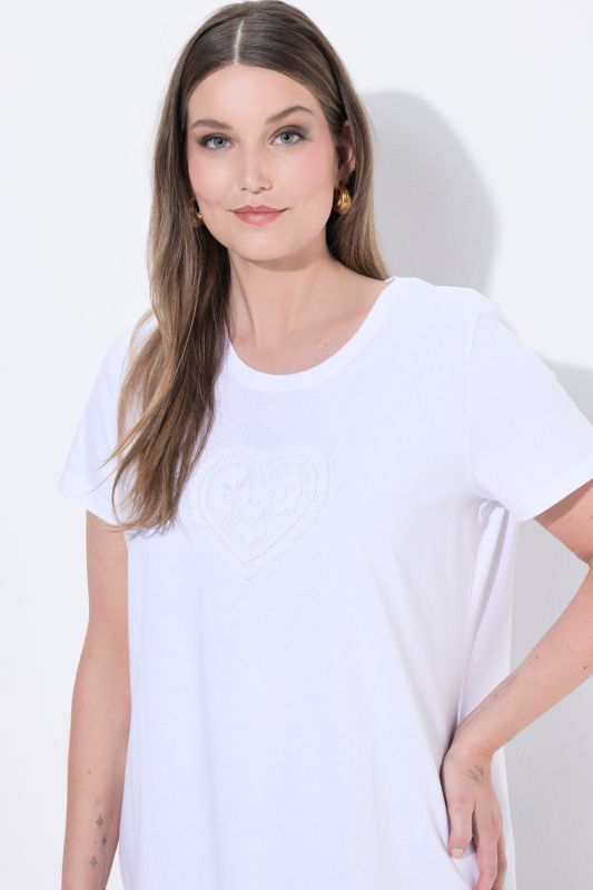 Textured Tonal Heart Motif Short Sleeve Tee