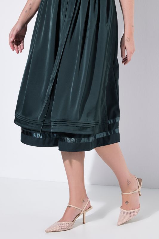 Corduroy Puff Sleeve Dirndl