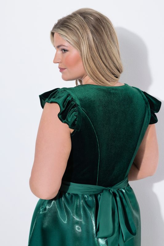 Detachable Flutter Sleeve Velvet Dirndl