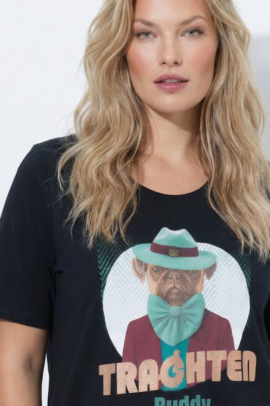 Trachten Buddy Knot Hem Graphic Tee