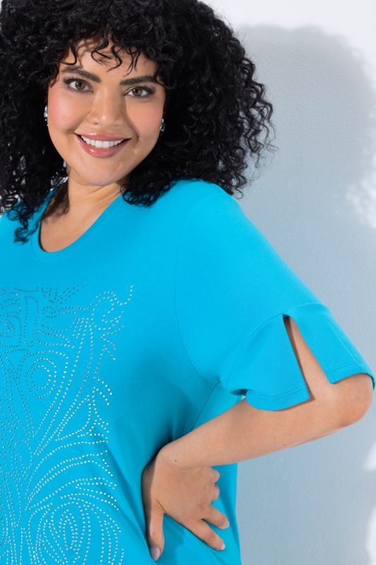 Rhinestone Leaf Short Sleeve Tee