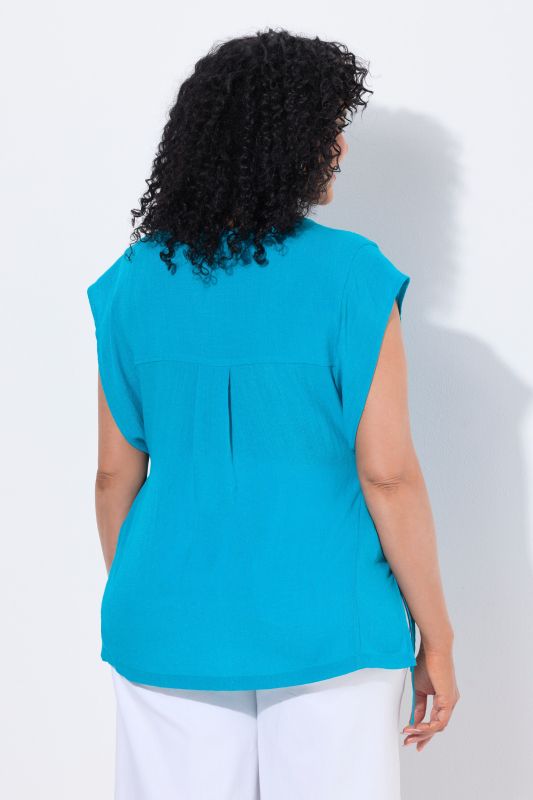 Ribbon Tie Sleeveless Button-Down Blouse
