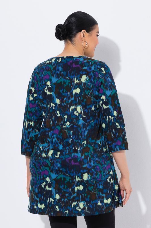Abstract Midnight 3/4 Sleeve Knit Tunic