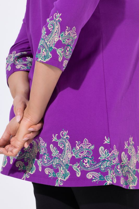 Paisley Border Print 3/4 Sleeve Knit Tunic
