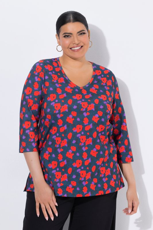 Brushstroke Floral 3/4 Sleeve Knit T-Shirt