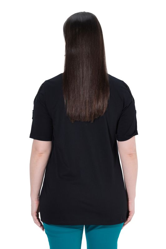Beaded Flower Short Sleeve Tee