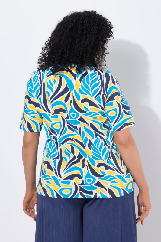 Swirling Leaf Split Neck Tee