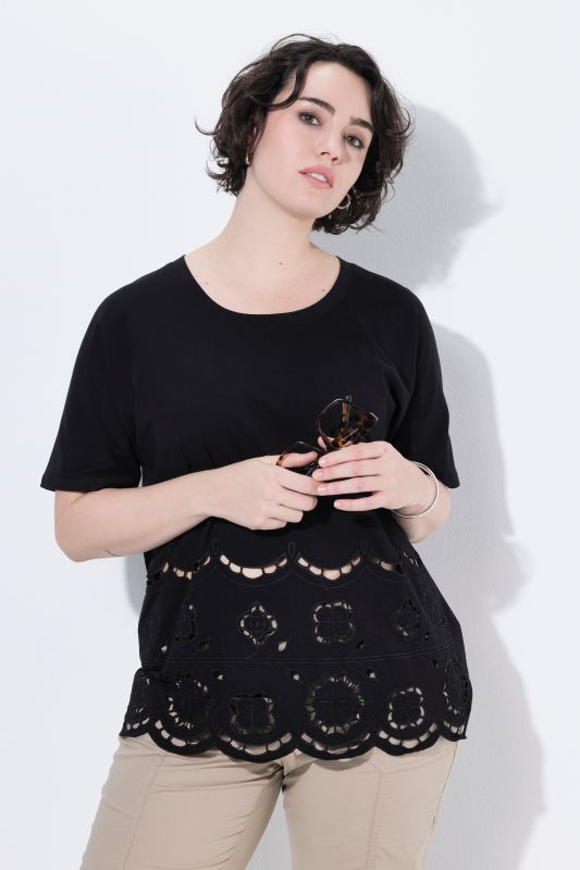 Floral Openwork Embroidered Short Sleeve Tee
