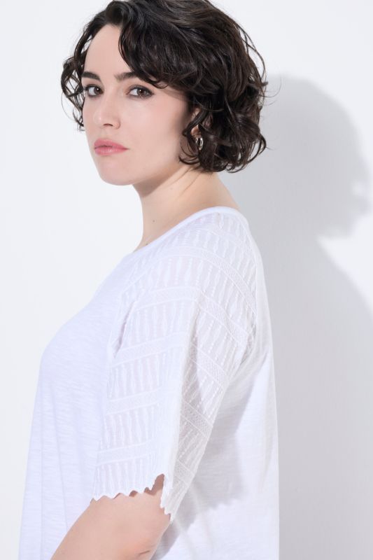 Textured Sleeve Split Neck Tee