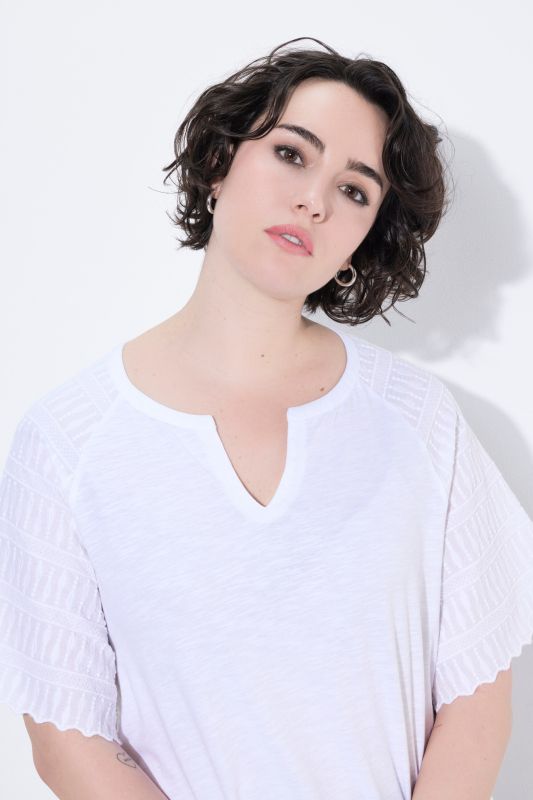 Textured Sleeve Split Neck Tee