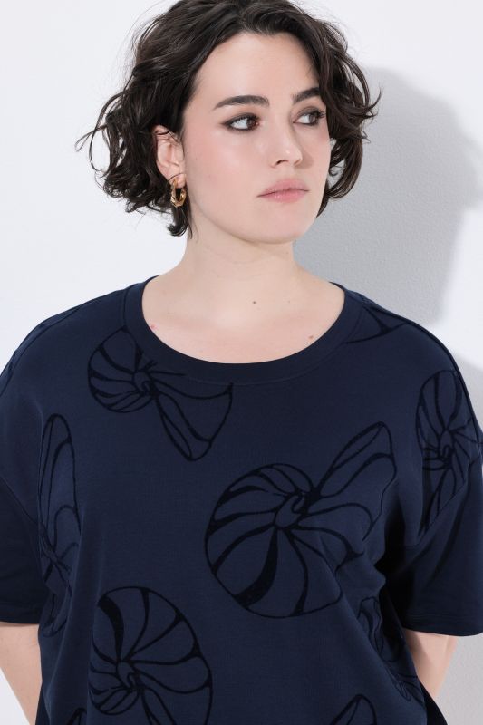Nautilus Flocked Short Sleeve Tee