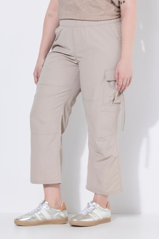 Cropped Elastic Waist Cargo Pants