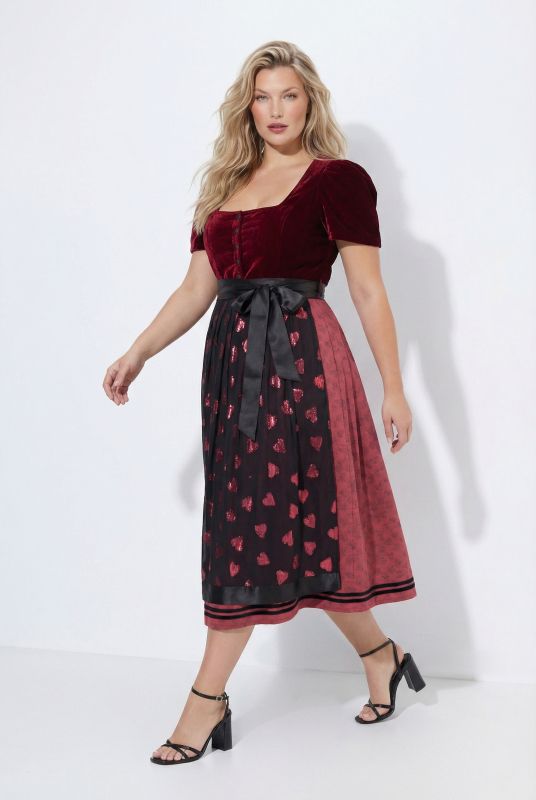 Sequined Heart Velvet Dirndl