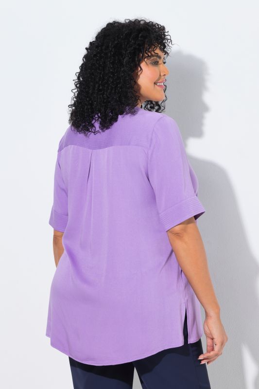 Quilted Placket Round Neck Short Sleeve Blouse
