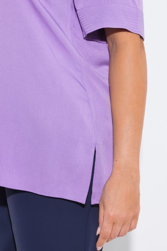 Quilted Placket Round Neck Short Sleeve Blouse