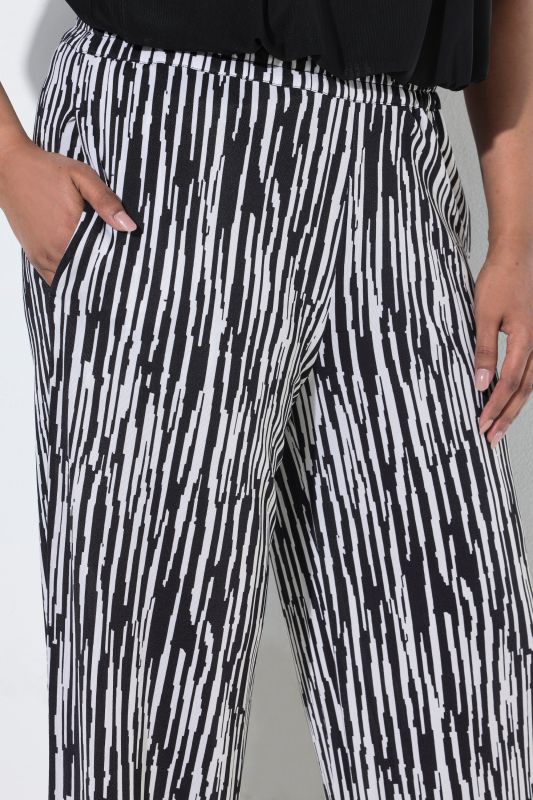 Monochrome Stripe Stretch-Fit Pants