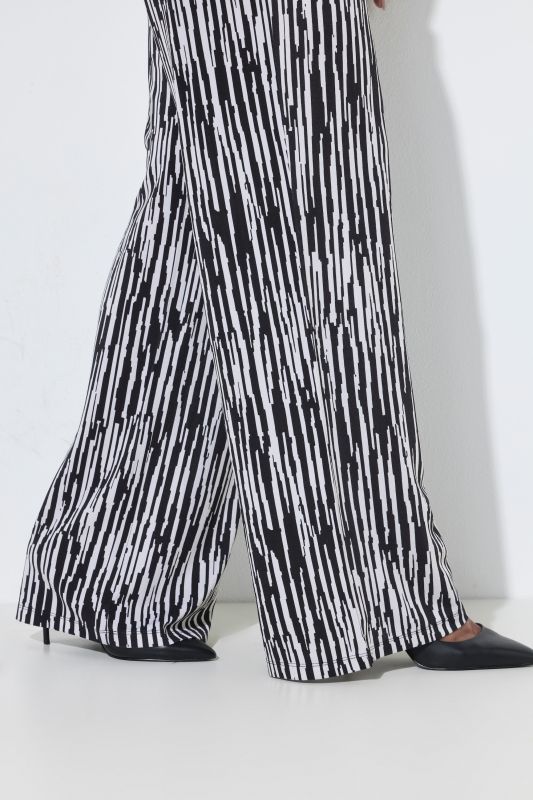 Monochrome Stripe Stretch-Fit Pants