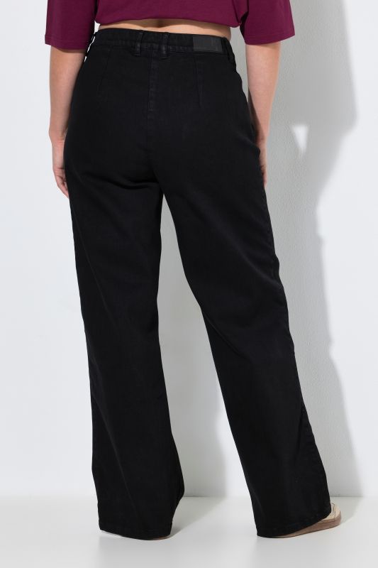 Stretch-Fit Zip Pocket Mony Style Jeans