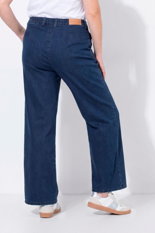 Stretch-Fit Zip Pocket Mony Style Jeans