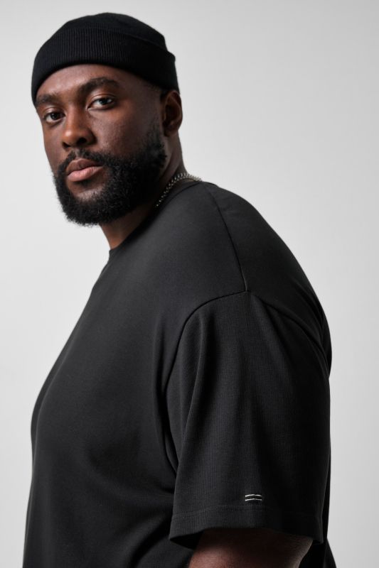 STHUGE ribbed shirt