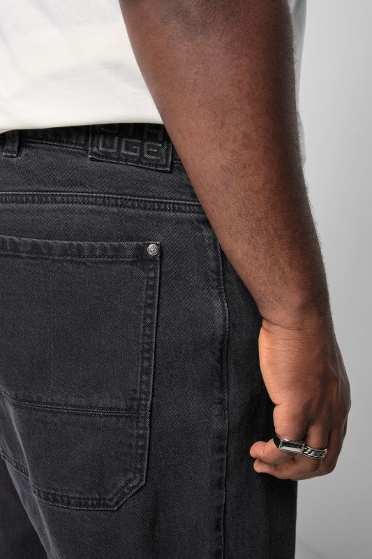 STHUGE baggy jeans