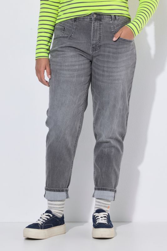Carrot jeans